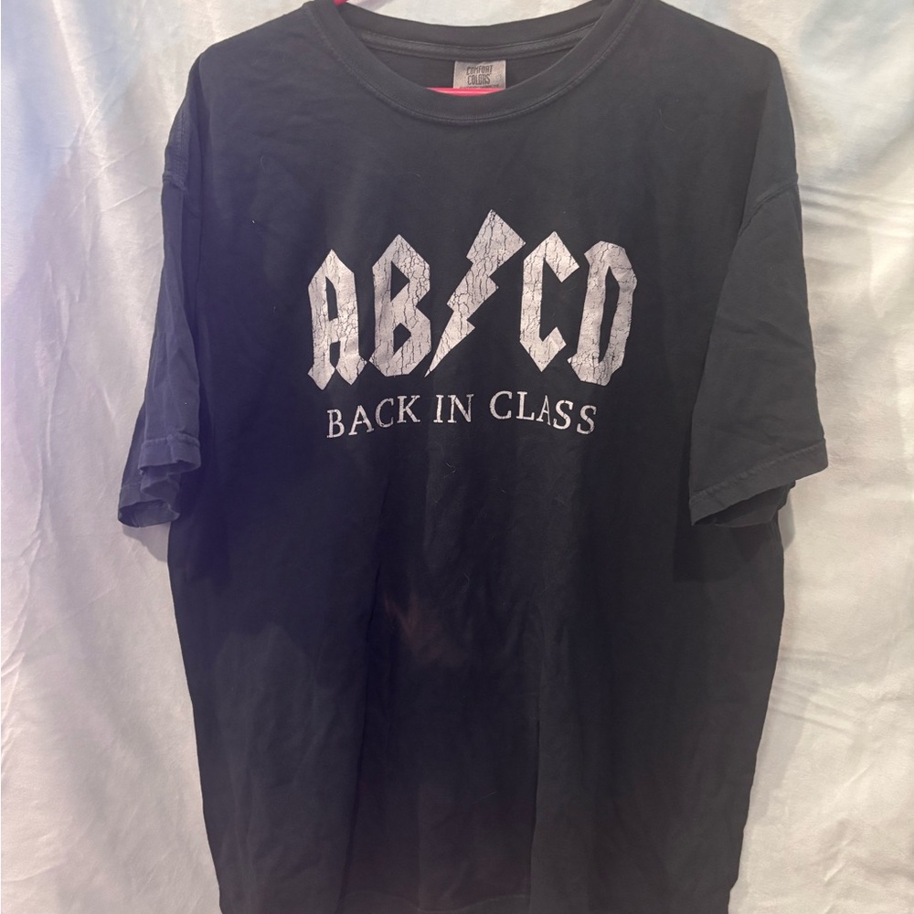 Black Graphic band shirt
